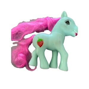 My Little Pony Gem Twinkle Eye Mint Green Pony Pink Hair Strawberry 1124Bt